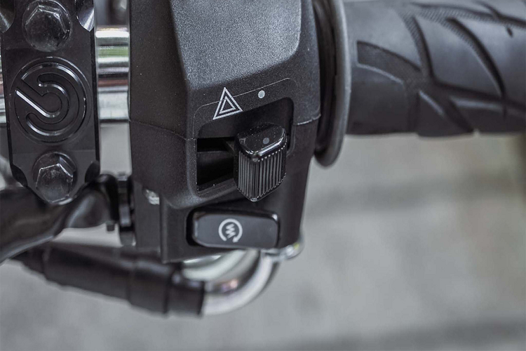 Cach khac phuc hien tuong xe may kho khoi dong