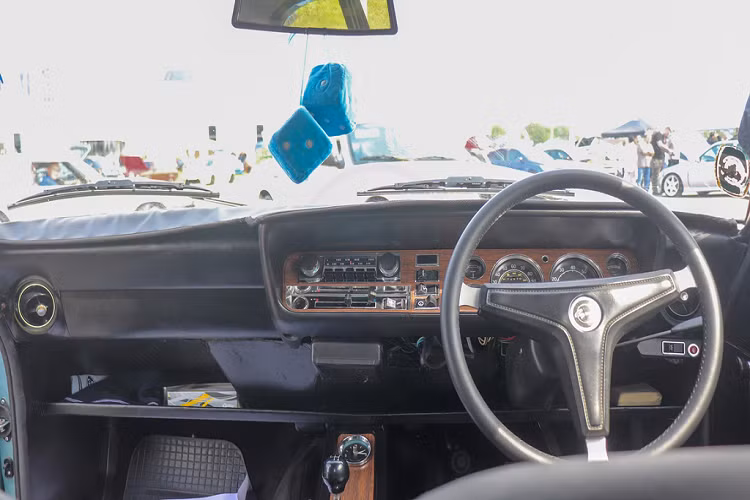 Sau khi sang châu Âu, Capri thành công vang dội. Hơn 1,9 triệu chiếc Capri được bán ra tại châu Âu trong suốt vòng đời của nó (1968-1986). 