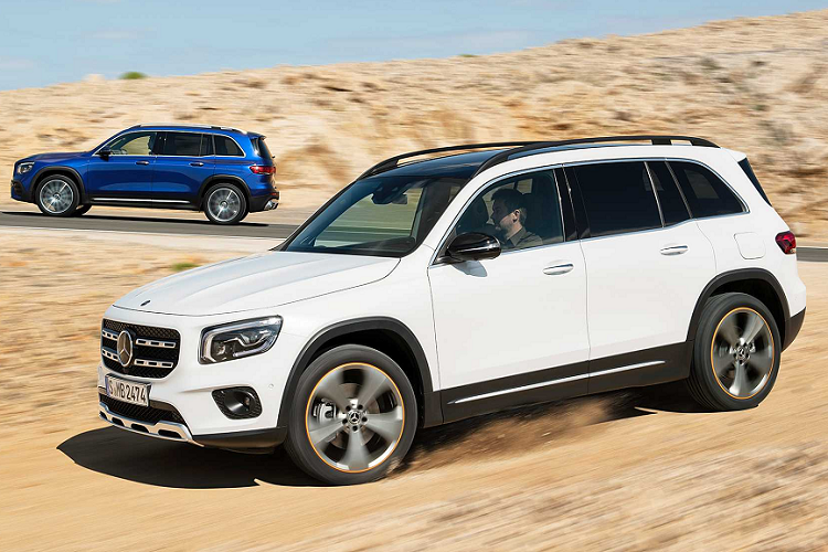 Chiếc xe SUV Mercedes-Benz GLB mới được lấy nền tảng từ A-Class sở hữu 7 chỗ ngồi, nhiều tiện nghi và động cơ mạnh mẽ, hứa hẹn sẽ trở thành lựa chọn mới cho các gia đình nhỏ. Giá bán của GLB cũng vô cùng phù hợp với đối tượng khách hàng này.