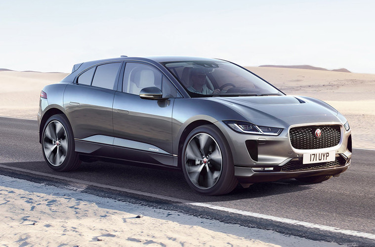 Mẫu xe điện Jaguar I-Pace vừa chính thức được ra mắt tại triển lãm Singapore Motorshow 2019. Đây là chiếc xe thuần chạy điện đầu tiên của Jaguar.