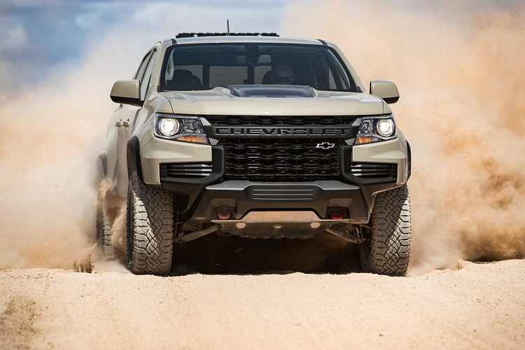  Bán tải Chevrolet Colorado 2021 hoàn toàn mới sẽ được bán với 3 phiên bản là WT, LT, Z71 và ZR2 ở Mỹ. Trong đó, phiên bản gây ấn tượng nhất chính là Colorado ZR2.