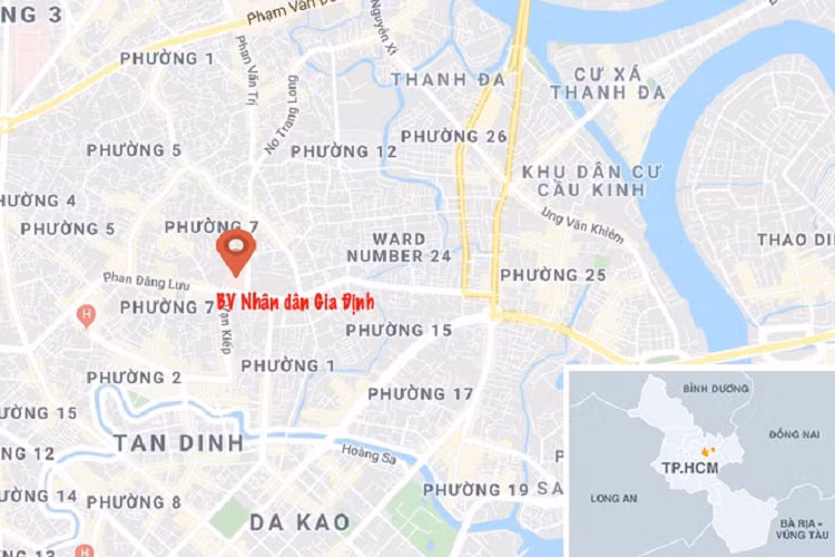 9 thanh nien manh dong xong vao benh vien Gia Dinh chem nguoi-Hinh-2