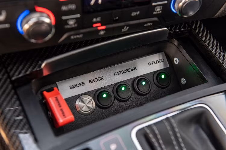 Hệ thống phòng vệ trên APR RS7.