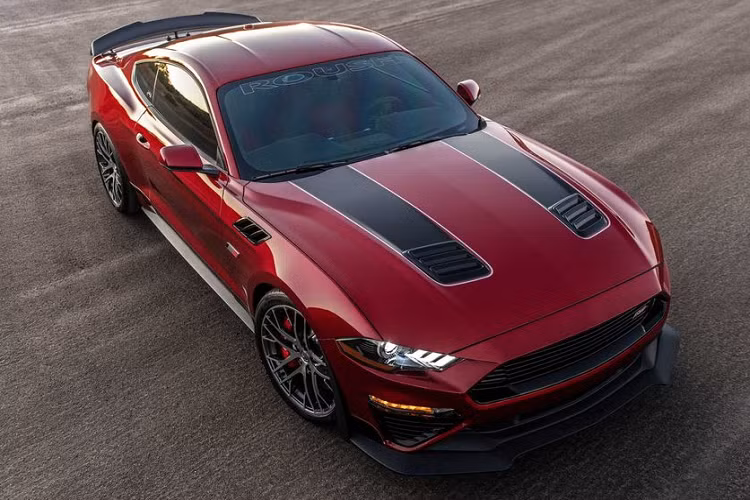 Tương tự như những biến thể khác của mẫu xe cơ bắp Ford Mustang, phiên bản Jack Roush sẽ giới hạn sản xuất chỉ 60 chiếc và dự kiến ‘lên kệ’ vào mùa xuân năm 2020.