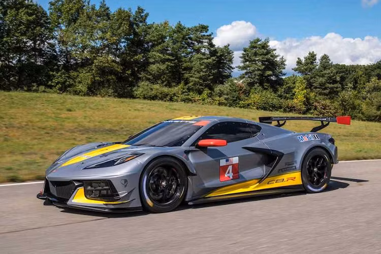 Bằng kinh nghiệm quý báu tích lũy trong 20 năm qua trên nhiều đấu trường tốc độ quốc tế, Corvette Racing đã giúp phát triển, hiệu chỉnh và đưa những chiếc xe hiệu suất cao nhất của Corvette chinh chiến trên các đường đua.