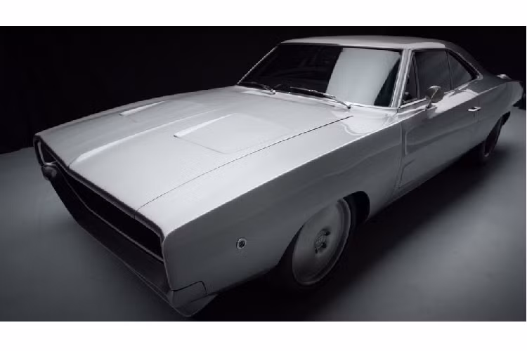 Chiếc xe Dodge Charger Maximus được giới thiệu là một kiệt tác với phần khung gầm tinh chỉnh bởi Scott Spock Racing, đem lại kết cấu và độ cứng vượt trội hơn 400% cho với nguyên bản. Hơn nữa, phần body kim loại cũng hoàn hảo với độ dày hơn 5-inch so với ban đầu.