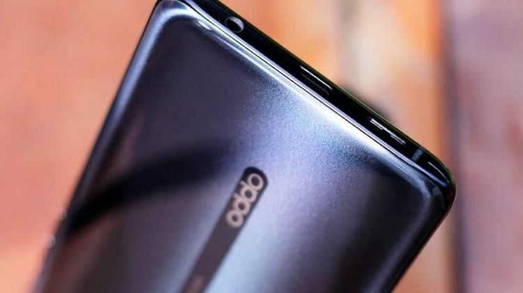 Phó Chủ tịch OPPO nhá hàng Reno3 Pro 5G mới Pho Chu tich OPPO nha hang Reno3 Pro 5G moi