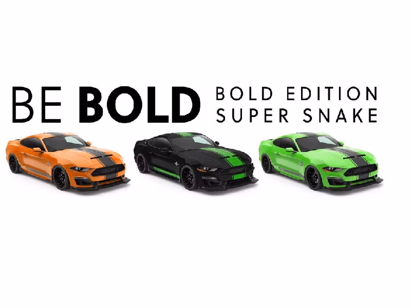 Bên cạnh 3 phối màu đặc sắc, các model này vẫn giữ nguyên những trang bị vốn có của bản độ Ford Shelby Super Snake. Cụ thể, xe vẫn sở hữu bộ body kit dữ dằn với khuôn mặt hầm hố, tấm lưới trước chuẩn Shelby, khe hút gió trên nắp capo cùng các nét tươi mới trên bộ chia trước, cản sau và bộ khuếch tán gió.