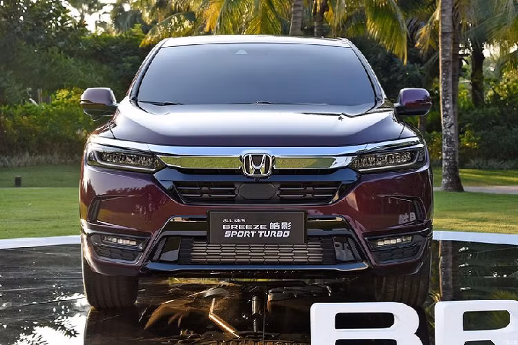 Tuy vậy, dường như mẫu xe SUV Honda Breeze 2020 lại đón nhận được sự quan tâm của không chỉ người tiêu dùng "nền kinh tế thứ 2 thế giới" mà còn của cả các khách hàng quốc tế. Nhưng thật đáng tiếng, Breeze 2020 sẽ chỉ được bán ra tại Trung Quốc mà thôi.