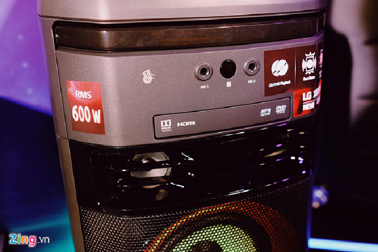 Tương tự OL45, model OL55D cũng có ổ đĩa DVD 