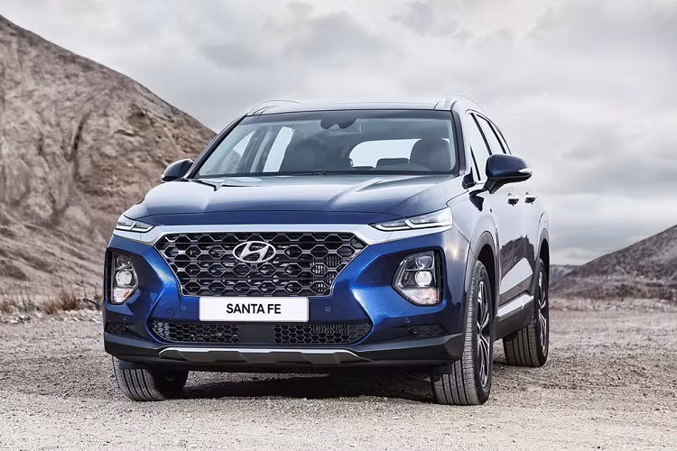SantaFe 2020 bắt đầu được hãng xe Hàn Quốc bán trên một số thị trường.