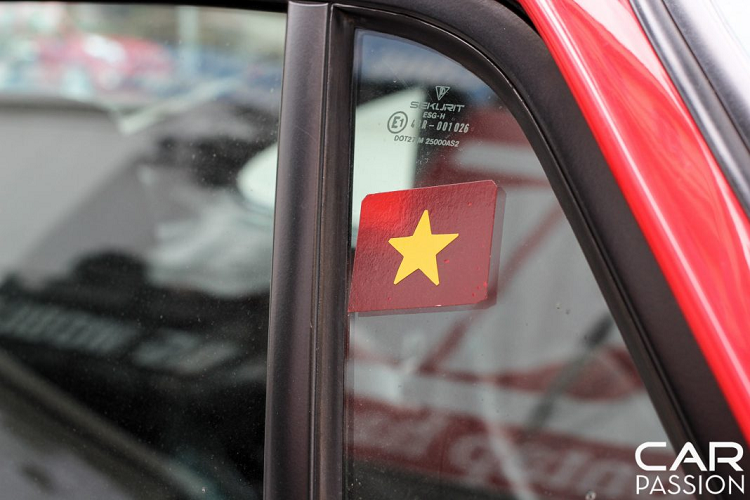 Với phiên bản số sàn, chiếc xe có khả năng tăng tốc từ 0-100 km/h trong 5,5 giây và tốc độ tối đa lên tới 261 km/h. Còn ở phiên bản số tự động, chiếc xe có thể đạt 100 km/h trong vòng 6,2 giây và tốc độ tối đa lên tới 256 km/h.