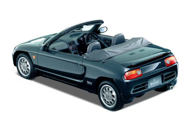 Những chiếc xe như Honda Beat thường được gọi là “keijidosha” tức là ô tô nhẹ. Những chiếc Keijidosha được phát minh trở lại vào năm 1949, trở thành những chiếc xe hợp pháp nhỏ nhất ở Nhật Bản nhằm việc thuận tiện trong việc lưu thông tại các đô thị sầm uất.