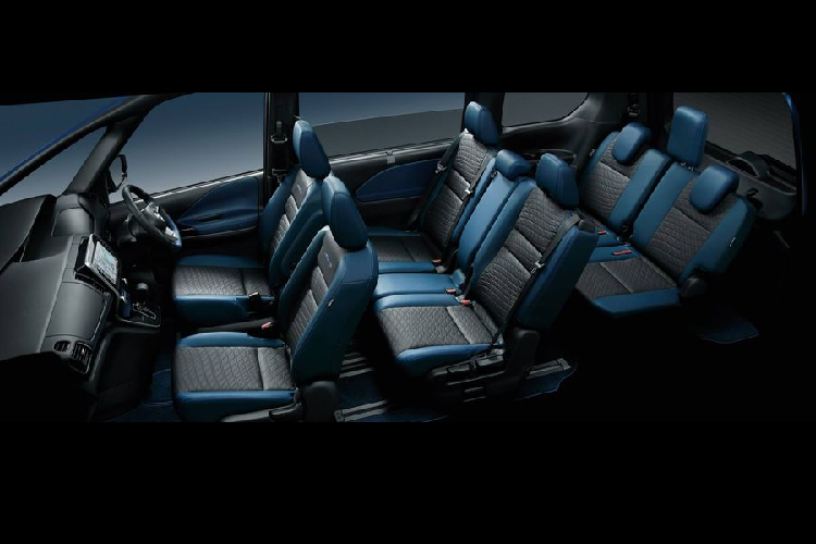 Cũng như Serena 2020 thông thường, hệ thống cách âm của chiếc MPV đời mới được cải thiện đáng kể, ngoài ra, bộ công nghệ an toàn chủ động được mở rộng hơn với cảnh báo điểm mù thông minh, cảnh báo giao thông phía sau, phanh khẩn cấp thông minh, chức năng đọc biển báo giao thông đường bộ và ngăn xe tăng tốc do kẹt chân ga.