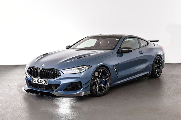 Hãng độ AC Schnitzer dự định sẽ "lột xác" mẫu xe BMW 8-Series mới với cản trước của xe được thiết kế lại với phần líp carbon nhô rộng ra cùng các cánh gió nhỏ nhằm hướng luồng gió ổn định hơn khi di chuyển ở tốc độ cao.