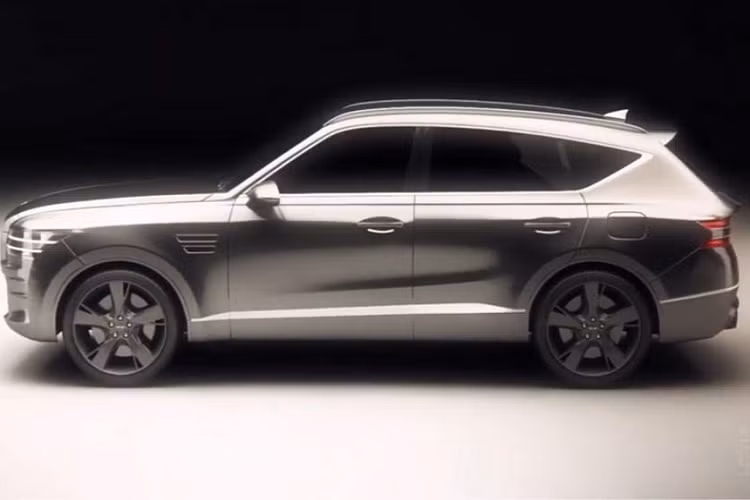 Được biết, Genesis GV80 sẽ được phát triển dựa trên nền tảng khung gầm liền khối (unibody) chia sẻ chung với ‘’người anh em’’ G80.