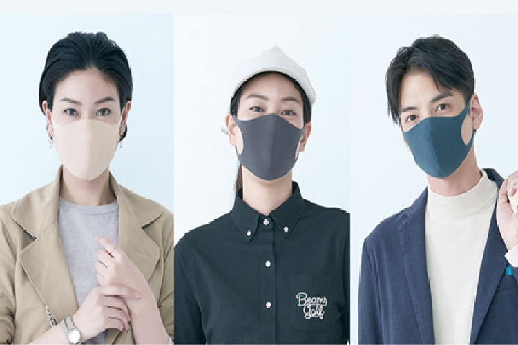 Pitta là thương hiệu khẩu trang của Nhật, có giá bán từ 66.000 đồng. Sản phẩm này được làm từ chất liệu Polyurethane mềm mịn, có độ co giãn tốt. Khẩu trang có thể lọc vi khuẩn đến 2.5 µm cũng như chống tia UV, ngăn ngừa bệnh về da và ung thư da. Ảnh: Pitta. 