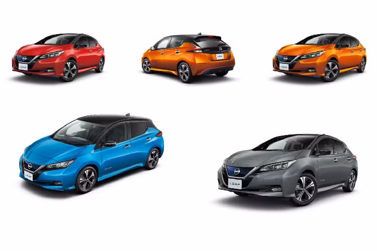 Có mặt tại thị trường Nhật Bản tháng 2 năm tới, mẫu xe chạy điện cỡ nhỏ của Nissan được trang bị tính năng ProPilot cải tiến, tối ưu kiểm soát tốc độ và hệ thống đỗ xe. Lần đầu tiên, tính năng can thiệp điểm mù thông minh xuất hiện trên Nissan Leaf 2020 mới.