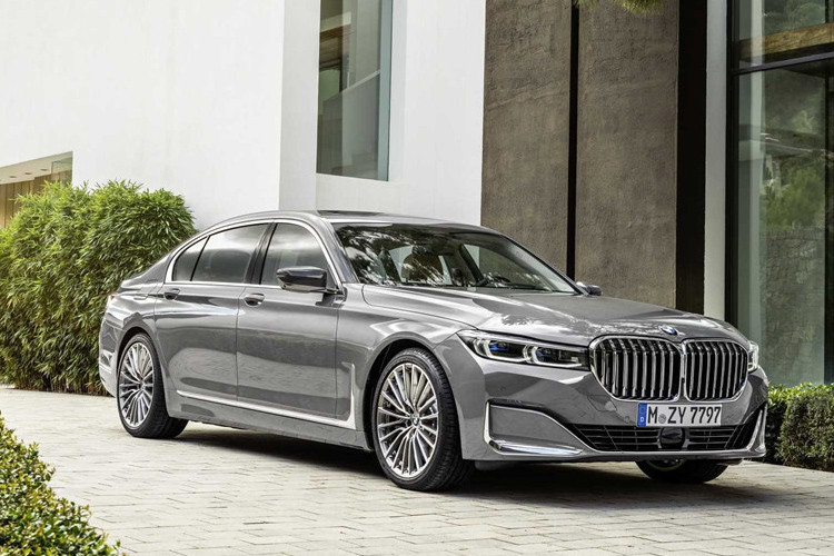  BMW 7-Series 2020 mới được đánh giá là chiếc sedan hạng sang đầu bảng cùng với thiết kế khỏe khoắn, đẹp mắt và nhiều trang bị, sức mạnh được nâng cấp đáng kể.