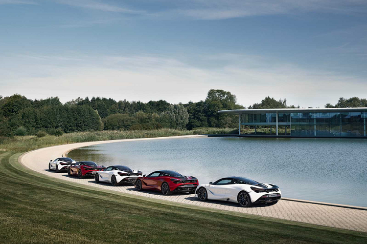 Hãng xe Anh quốc - McLaren vừa giới thiệu bộ sưu tập - siêu xe McLaren MSO Apex Collection nhằm tôn vinh những kỷ lục của hãng xe này tại 5 trường đua nổi tiếng của châu Âu.