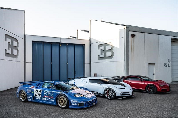 Trong khi đó, 5 lỗ hình tròn nằm ngay sau cửa sổ bên sườn của Bugatti Centodieci rõ ràng là được lấy cảm hứng từ EB110 Super Sport. Tuy nhiên, chi tiết này có vẻ chỉ được dùng để trang trí chứ không có tác dụng cụ thể nào.