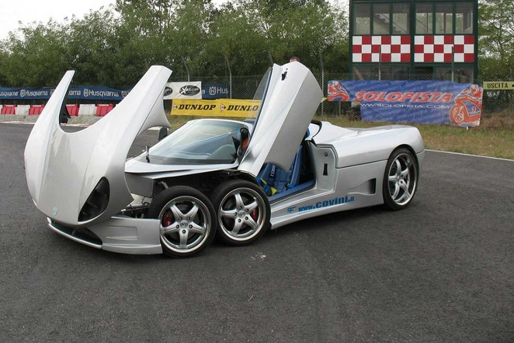 Siêu xe Convini 6SW trang bị động cơ V8 4.2L, sản sinh công suất hơn 500 mã lực. Động cơ V8 đặt giữa này kết hợp với hộp số sàn 6 cấp hoặc hộp số bán tự động dùng lẫy chuyển số 6 cấp, tương tự hộp số trên các mẫu siêu xe Lamborghini và Ferrari những năm 2000.