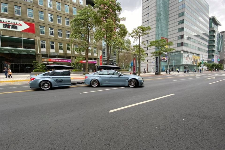 Thông tin ban đầu cho biết, BMW 4 Series kéo nửa thân xe là dự án độ rất độc đáo của một garage ở Đào Viên, một thành phố của Đài Loan. Đơn vị này cho biết mình mất gần 2 tháng để thực hiện bản độ này. Đây hiện là cách độ xe đang được giới nhà giàu ở Đài Loan đặc biệt quan tâm.