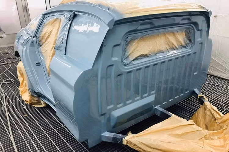 Dự án độ của một garage tại Đài Loan đang gây bão giới mê xe trên thế giới và sẽ không có gì lạ nếu thời gian tới sẽ xuất hiện hình ảnh 1,5 chiếc Lamborghini hay Ferrari di chuyển trên đường.