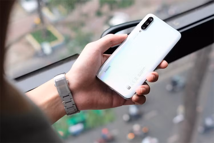 Nhung mau smartphone nao dang giam gia manh o Viet Nam?-Hinh-3