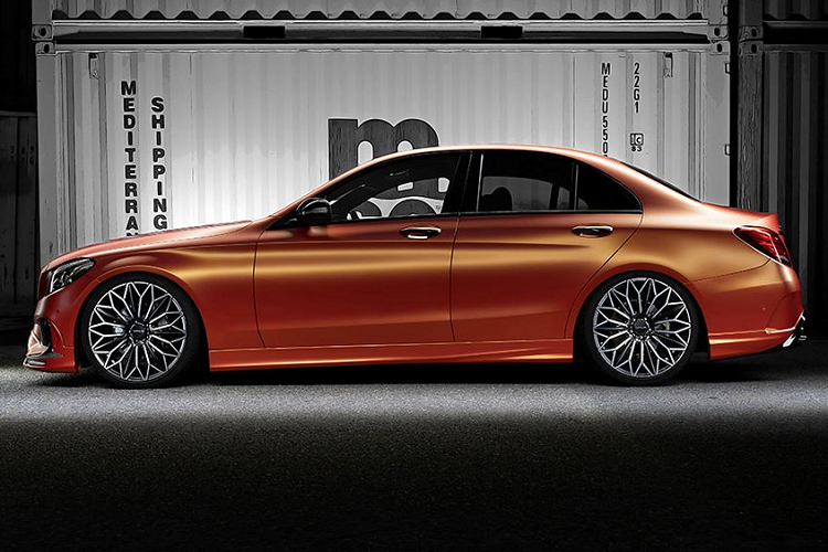 Dựa trên phiên bản C-Class AMG-Line, Wald bổ sung thêm các chi tiết cải thiện khí động học, được gọi là "aerokit".