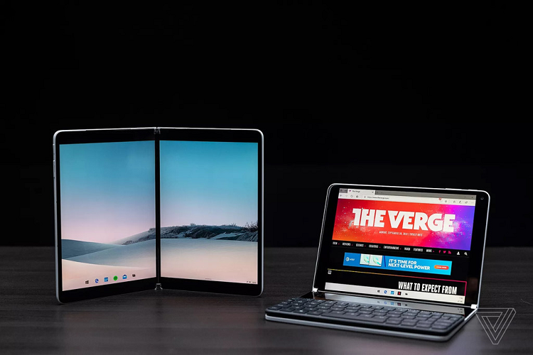 Microsoft Surface Neo được trang bị bộ xử lý Intel Lakefield nhưng đã được tùy chỉnh để có thể tương thích tốt nhất cho chiếc máy này. Panay gọi đây là bộ xử lý "lai".