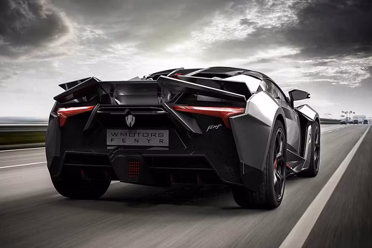 Nhóm 5 siêu xe Fenyr SuperSports Launch Editions sẽ gia nhập bộ sưu tập siêu xe “khủng” của doanh nhân Tetsumi Shinchi.