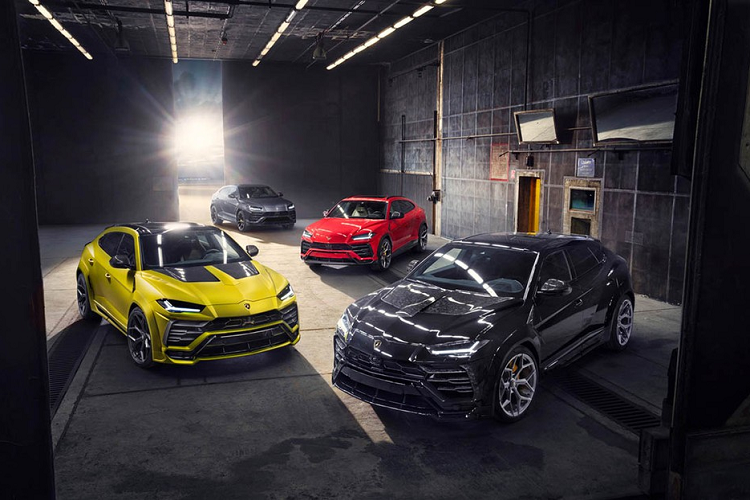 Thuộc Novitec Group, phân hiệu Novitec Torado chuyên giới thiệu các bản độ cho các dòng xe Lamborghini, vừa tung ra mẫu độ mới nhất cho siêu SUV nhà “bò tót” với tên gọi Urus ESTESO. Chương trình nâng cấp toàn diện của Novitec Torado không chỉ đem đến một diện mạo đẹp và mạnh mẽ hơn cho siêu SUV Lamborghini Urus, mà còn nâng cấp đáng kể về công suất, động lực điều khiển và hiệu năng của xe.