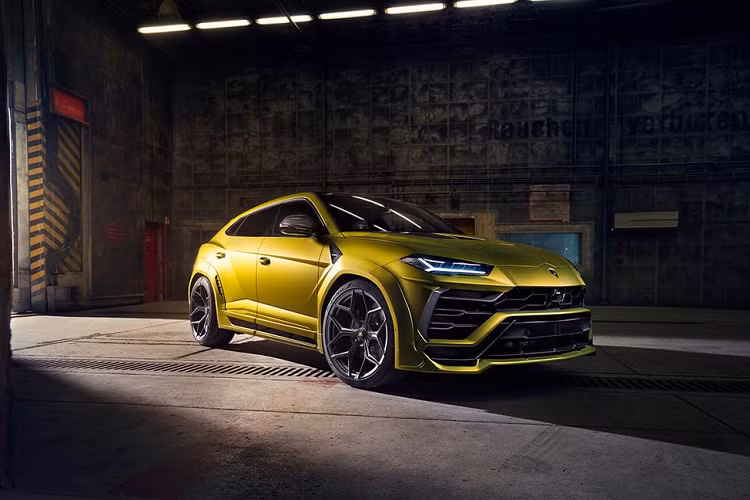 Do gói nâng cấp Esteso cho Urus gồm cả phần nâng cấp widebody cho ngoại hình, nên Novitec sử dụng thêm các vòng đệm mâm (spacer), gồm loại spacer 13mm khi dùng mâm độ 22/23 inch hoặc spacer 23mm cho mâm 21 inch nguyên bản. Mâm độ 23inch của Novitec có kích cỡ 23x10.5J ở trước và 23x12.0J ở sau, đi kèm bộ lốp Pirelli P-Zero kích cỡ 285/35R23 cho bánh trước và 325/30R23 cho bánh sau.