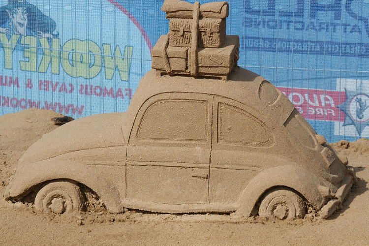 Mẫu xe ôtô bằng cát VW Beetle vô cùng ấn tượng và độc đáo.