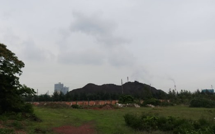 Xu phat 5 trieu dong doi voI doi tuong tung tin sai su that ve chat thai Formosa