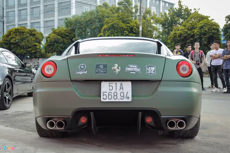 Ferrari 599 GTB của Đặng Lê Nguyên Vũ là dòng xe ra đời với sứ mệnh thay thế dòng 575 Maranello, lần đầu xuất hiện tại Geneva Motor Show năm 2006.