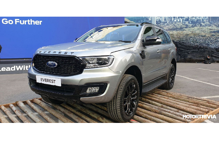 Trên đất Thái, giá xe Ford Ranger và Everest Sport mới có giá bán lần lượt: 899.000 baht (688 triệu đồng) và 1.399.000 Baht (1,071 tỷ đồng). Hiện tại, Ranger và Everest được phân phối tại thị trường Việt được nhập khẩu trực tiếp tại nhà máy sản xuất tại Thái nên rất có thể nó sẽ sớm được trình làng vào năm sau.