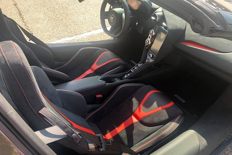 Trước đó trong một cuộc livestream trên trang Car Passion Team, trưởng đoàn Car Passion và người sáng lập ra hành trình siêu xe lớn nhất Việt Nam là Cường Đô la cũng khẳng định khi hành trình Car Passion 2020 diễn ra với chặng đường đi quan các nước Thái Lan, Campuchia và Lào sẽ không có bất cứ chiếc siêu xe nào mang biển CV, NN hay NG.