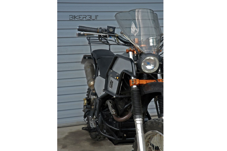 Như vậy, với những tinh chỉnh của người thợ chiếc cào cào Yamaha Tricker XG 250 trở nên tiện nghi và thoải mái cho các cung đường dài, nhưng đồng thời vẫn có độ linh hoạt và khả năng vượt địa hình. 