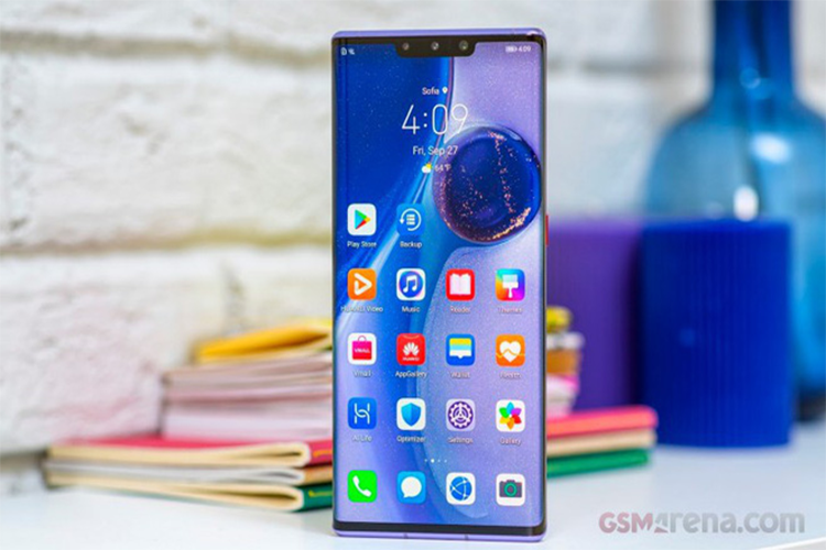 Huawei giam gia Mate 30 tai Trung Quoc hon 35% chau Au