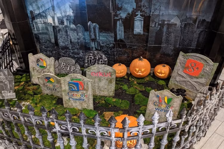 Google dung nghia trang tuong niem cac dich vu bi khai tu