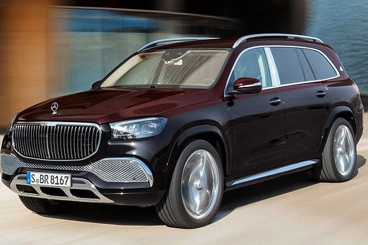 Đáng chú ý, Mercedes-Maybach GLS 600 4MATIC có trang bị bậc lên xuống xe bằng hợp kim nhôm có thể điều chỉnh điện, đi kèm đèn phát sáng cho dễ dàng sử dụng vào buổi tối.