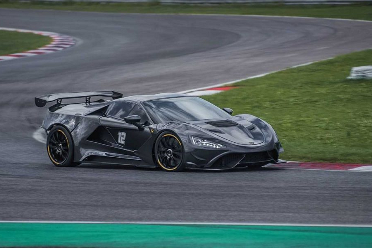 Salon Prive Concours in the U.K năm nay sẽ mở cửa vào ngày 7 tháng 9. Nhưng, Tushek không nói về giá bán siêu xe TS 900 là bao nhiêu.