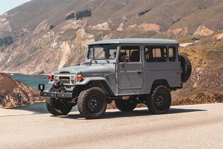 FJ Company phục chế xe SUV Land Cruiser sản xuất trong khoảng thời gian 1970-1983. Tất cả đều được trang bị động cơ Toyota 1GRE-FE V6 4.0L đi kèm hộp số sàn 5 cấp. Có thể chọn động cơ siêu nạp hoặc hút khí tự nhiên tùy theo yêu cầu khách hàng.