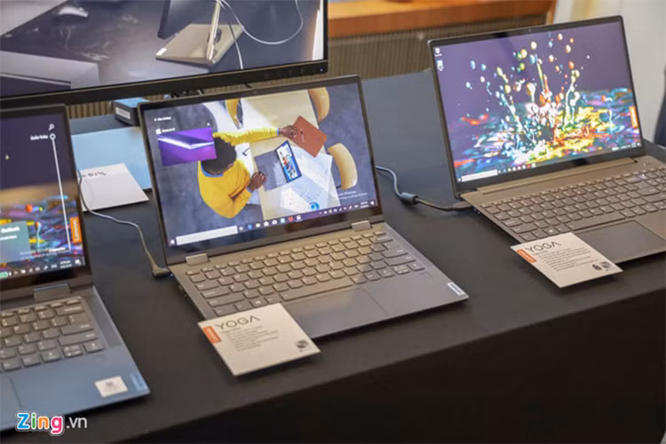 Một trong những tính năng chỉ có trên những thiết bị dùng vi xử lý Intel mới nhất là Modern Standby. Tính năng này cho phép thiết bị tự động đồng bộ, nhận thông báo khi máy đang gập và hiển thị tất cả nội dung khi mở lại mà không ảnh hưởng nhiều đến pin, giống trên điện thoại. 