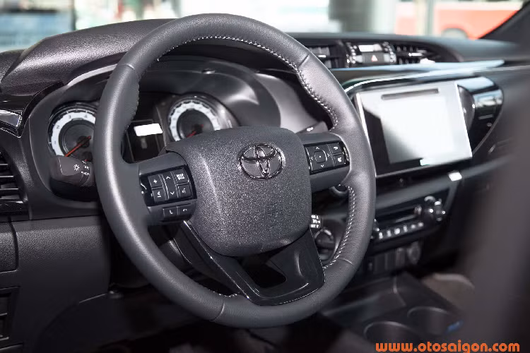 Hy vọng sau khi điều chỉnh giá bán và thêm phiên bản mới, Toyota Hilux sẽ tăng sức cạnh tranh với các đối thủ trong phân khúc bán tải cỡ trung tại thị trường Việt. 