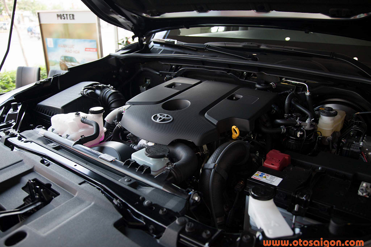 Trong tháng 07/2019 vừa qua, Hilux có doanh số bán ra đạt 252 xe, đứng ở vị trí thứ 3 xếp sau Mazda BT-50 và Ford Ranger. (Nissan Navara không nằm trong VAMA).