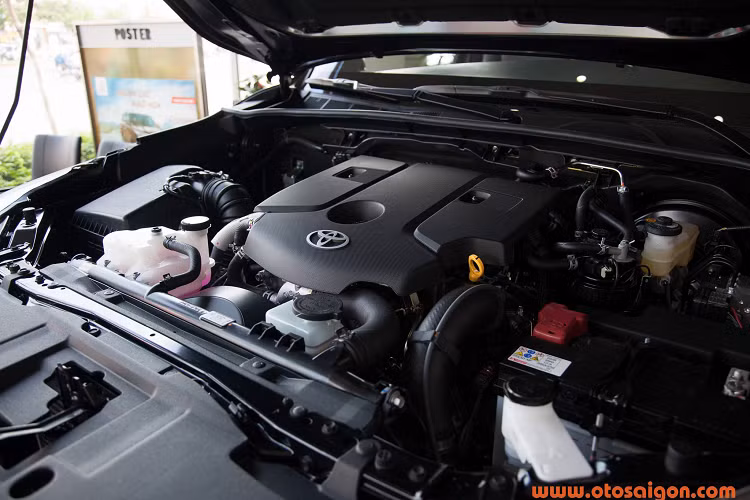 Trong tháng 07/2019 vừa qua, Hilux có doanh số bán ra đạt 252 xe, đứng ở vị trí thứ 3 xếp sau Mazda BT-50 và Ford Ranger. (Nissan Navara không nằm trong VAMA).