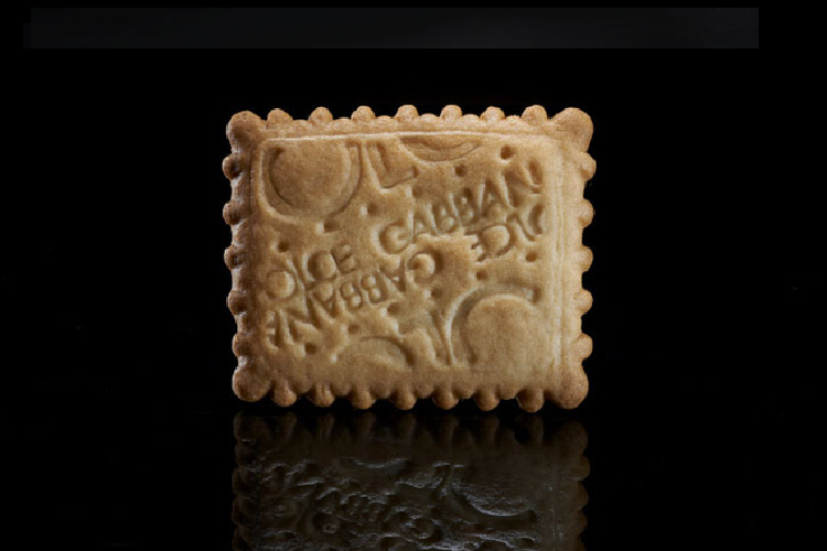 Nhẩn nha bánh quy Đôn chề